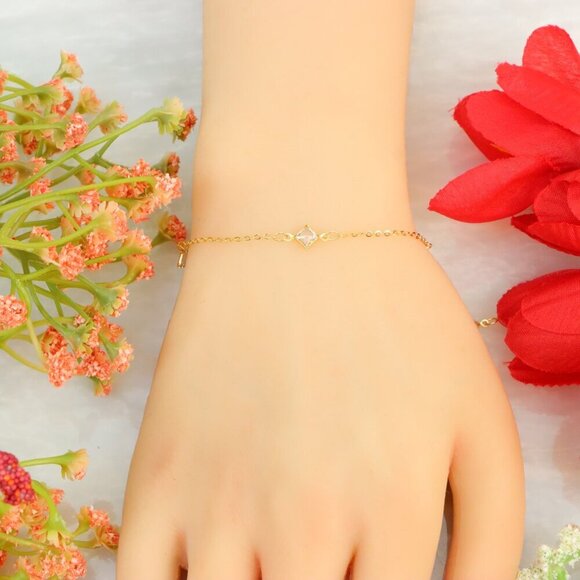 "New Beautiful Design Bracelet for Women/Girls, Gift, B842 - Picture 2 of 10